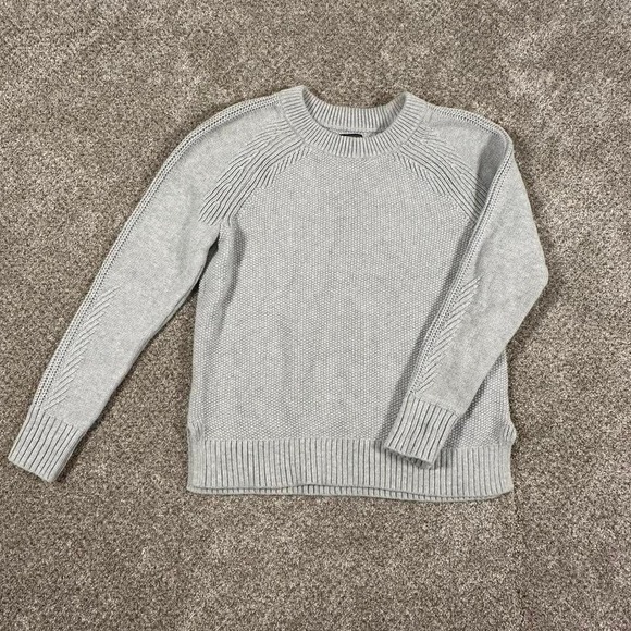 Gap Knit Sweater Size X Small - Picture 5 of 8